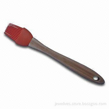 Nontoxic Brush with Wooden Handle, Available in Various Colors